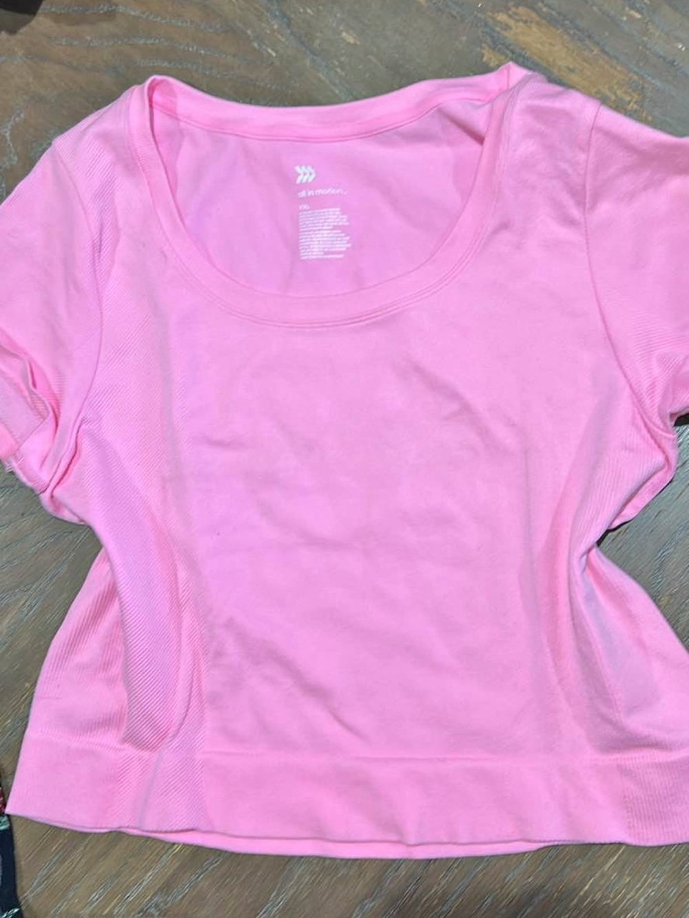 Bright pink all in motion active top XXL